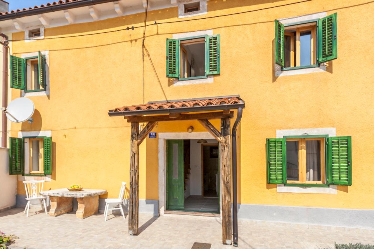 House Krizanic In Marcana, Istria, With 2 Apartments, Total 9 Guests Esterno foto