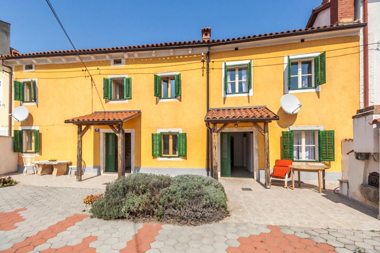 House Krizanic In Marcana, Istria, With 2 Apartments, Total 9 Guests Esterno foto