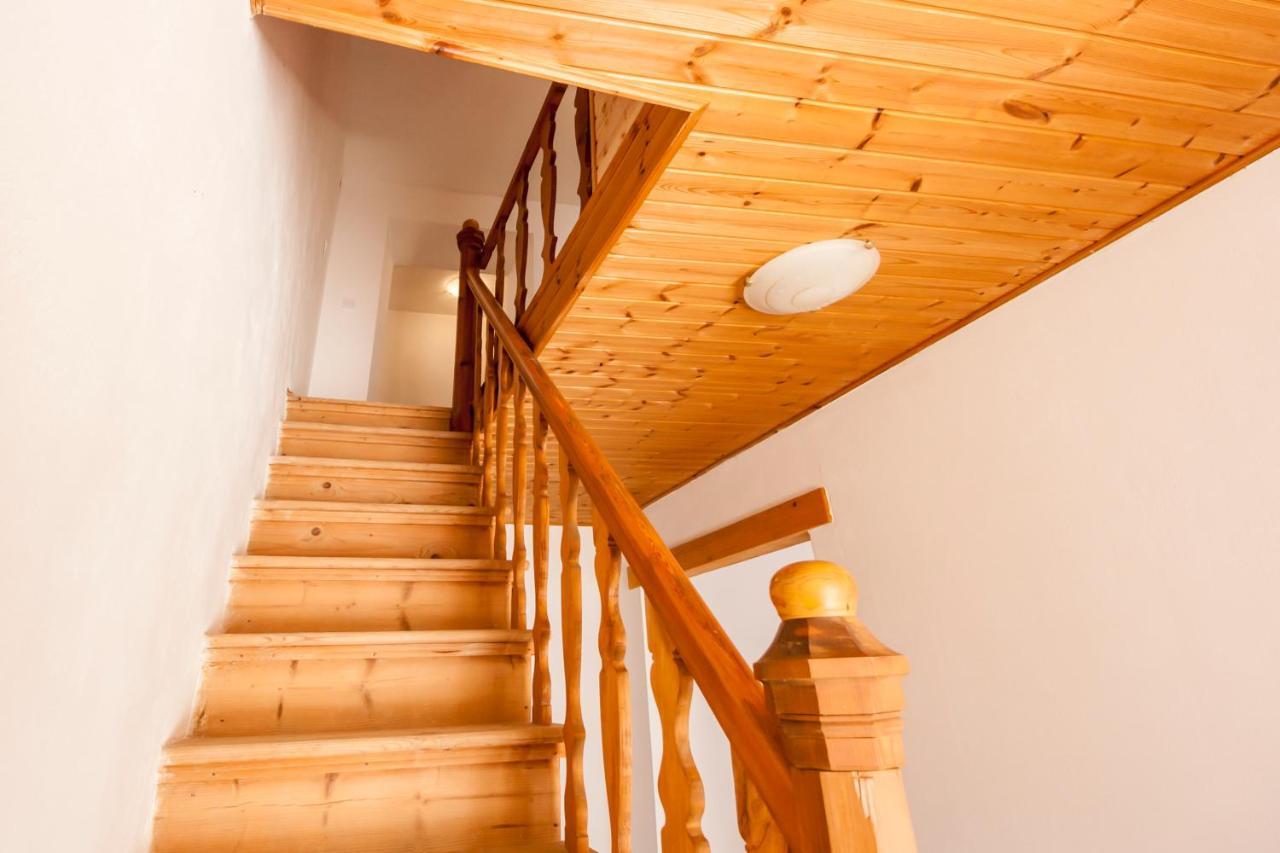 House Krizanic In Marcana, Istria, With 2 Apartments, Total 9 Guests Esterno foto